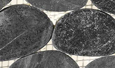 Horizontal sliced pebbles Black